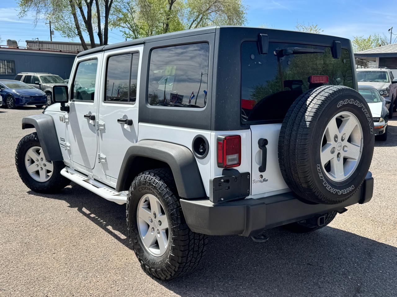 Jeep Wrangler JK Unlimited Sport 4WD 2018