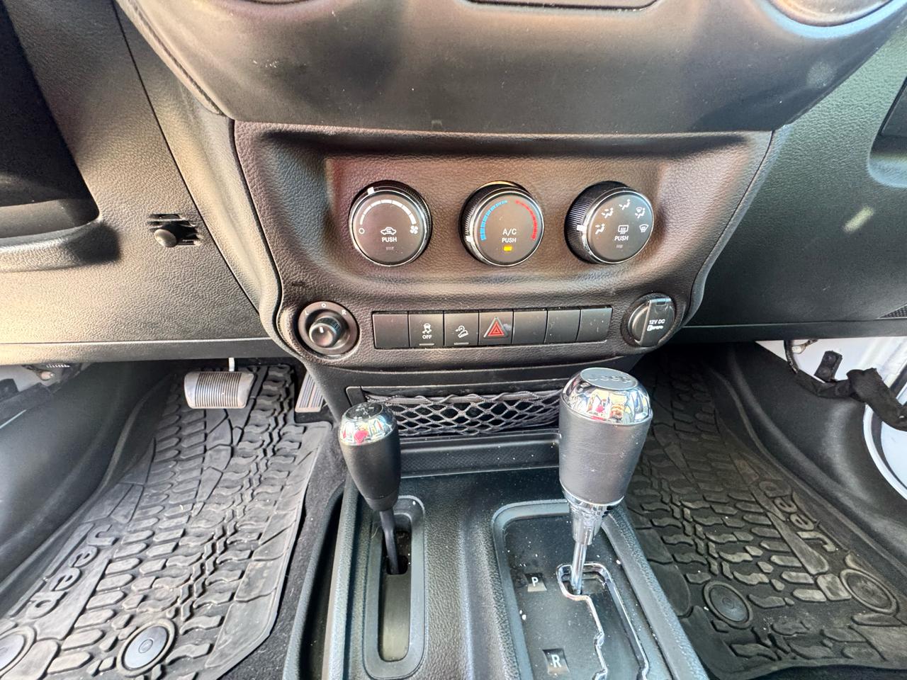 Jeep Wrangler JK Unlimited Sport 4WD 2018