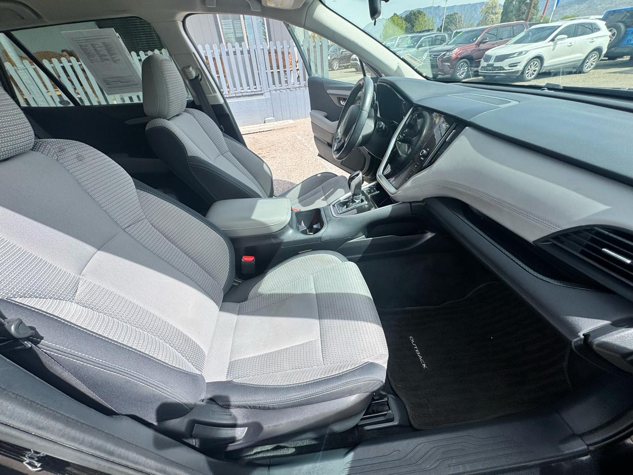 Subaru Outback Premium 2023