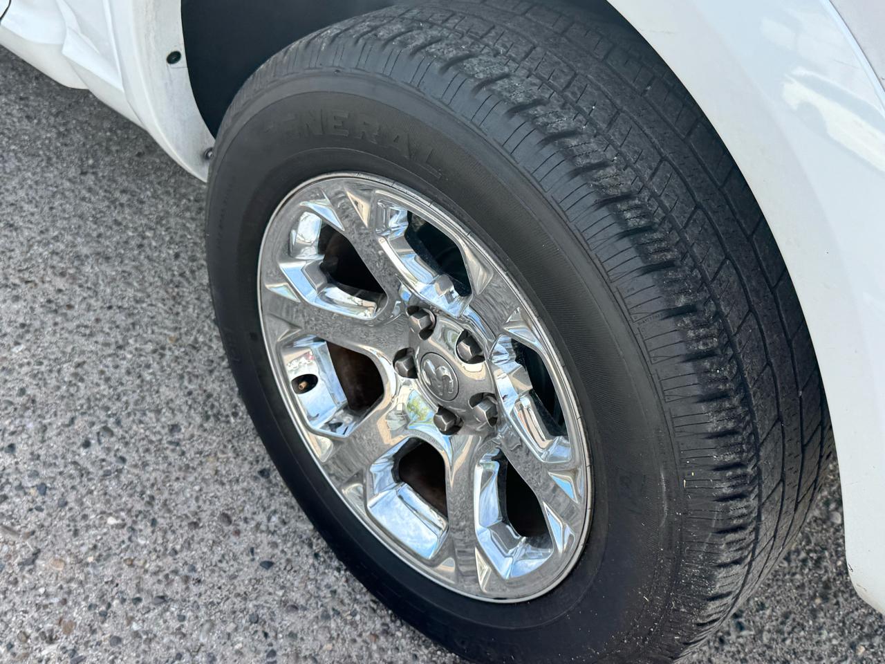RAM 1500 Laramie Crew Cab SWB 4WD 2018