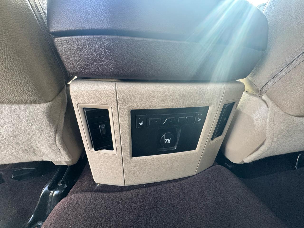 RAM 1500 Laramie Crew Cab SWB 4WD 2018