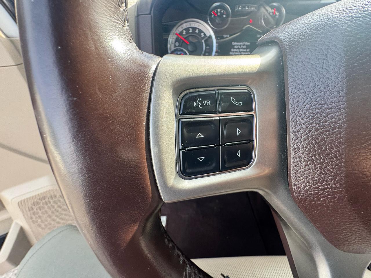 RAM 1500 Laramie Crew Cab SWB 4WD 2018