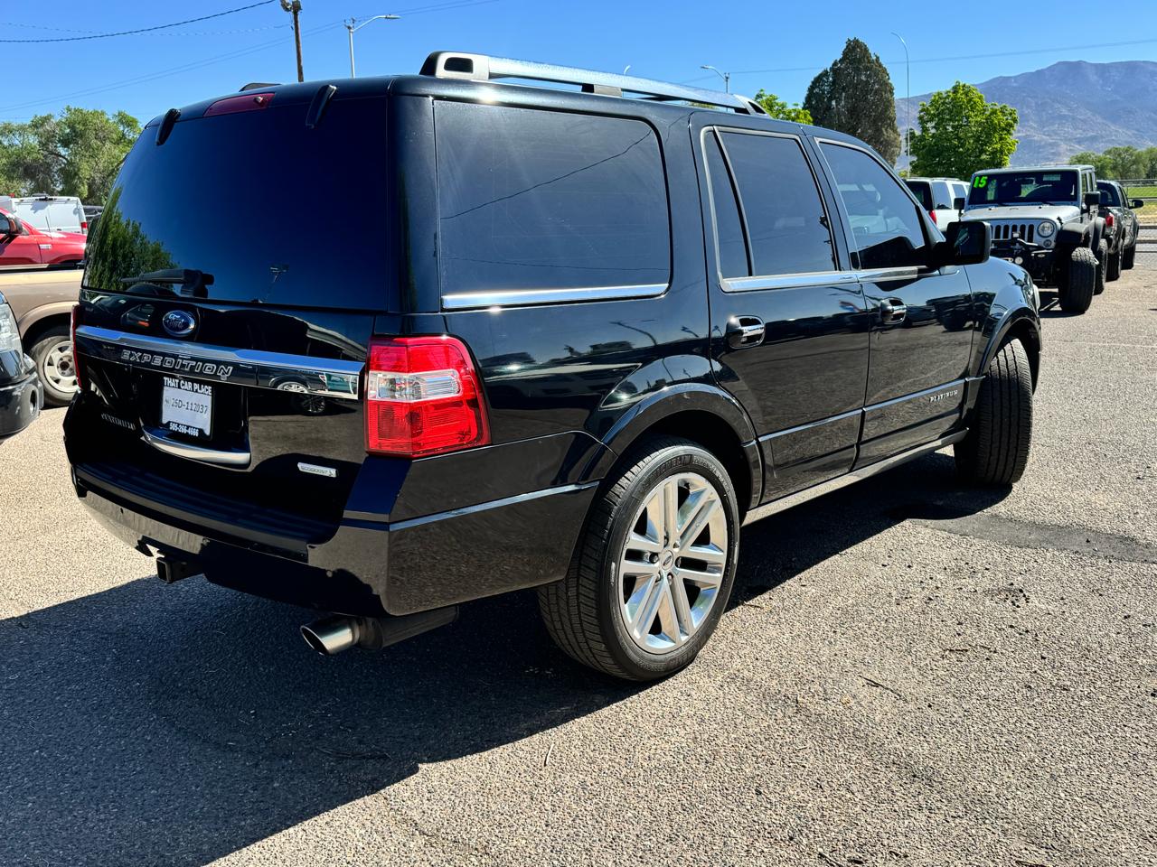 Ford Expedition Platinum 4WD 2017