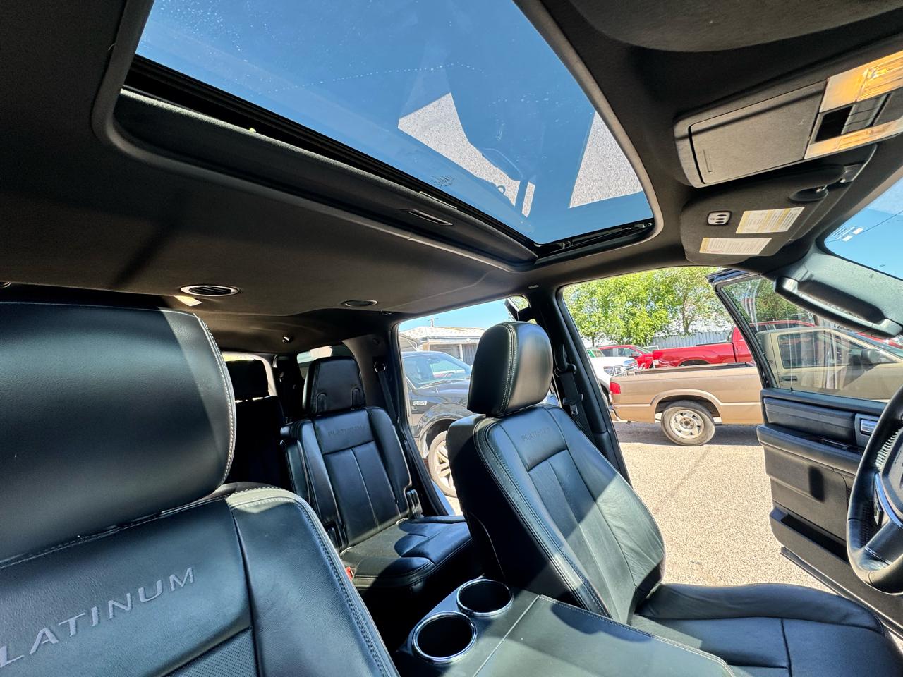 Ford Expedition Platinum 4WD 2017