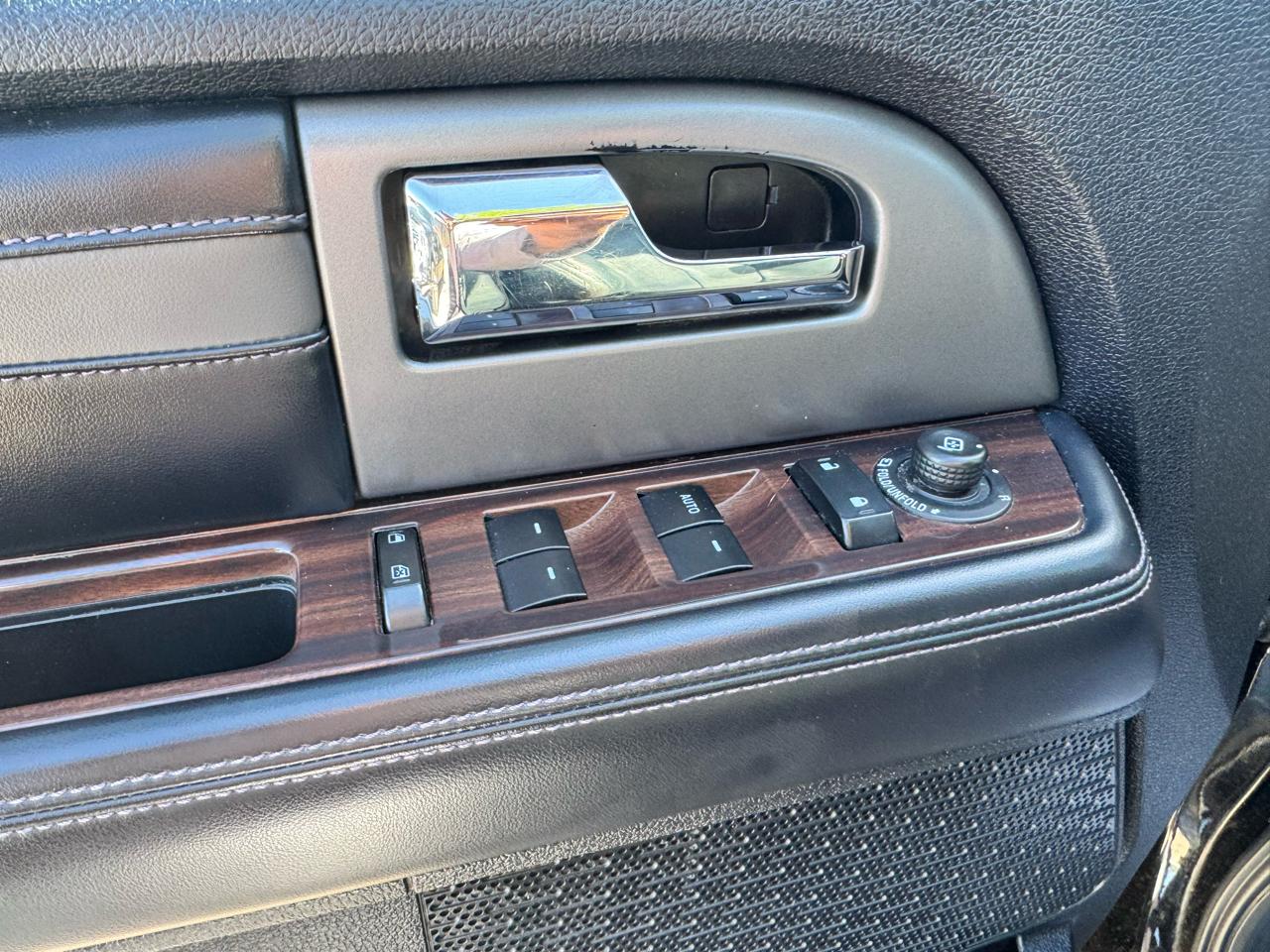 Ford Expedition Platinum 4WD 2017