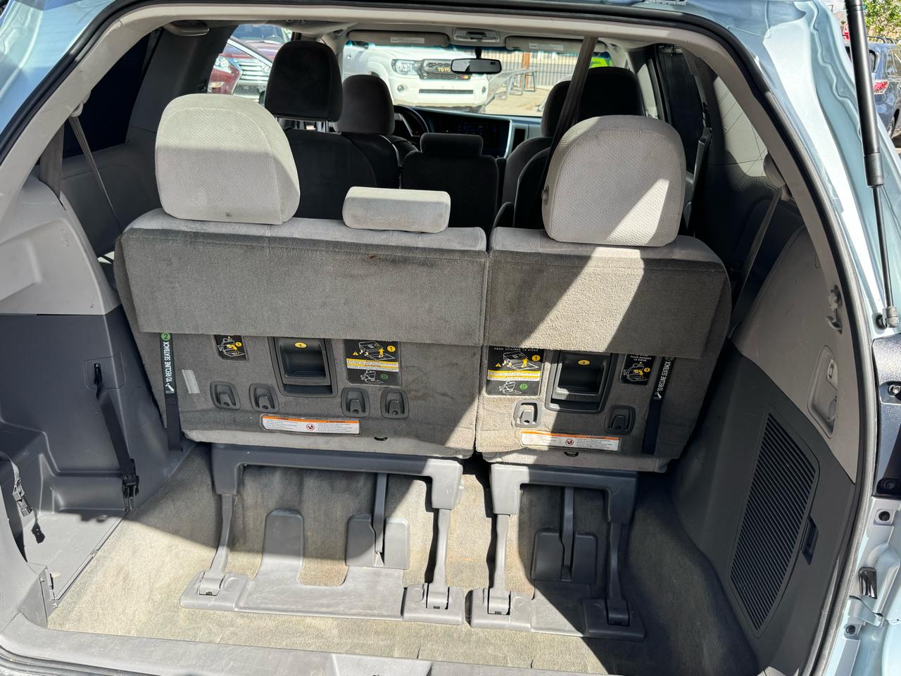 Toyota Sienna LE FWD 8-Passenger V6 2015