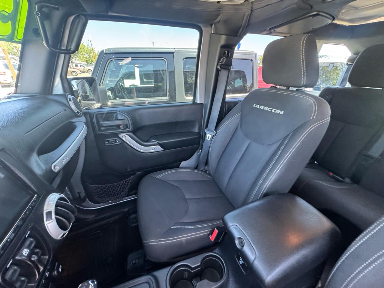 Jeep Wrangler Unlimited Rubicon 4WD 2015