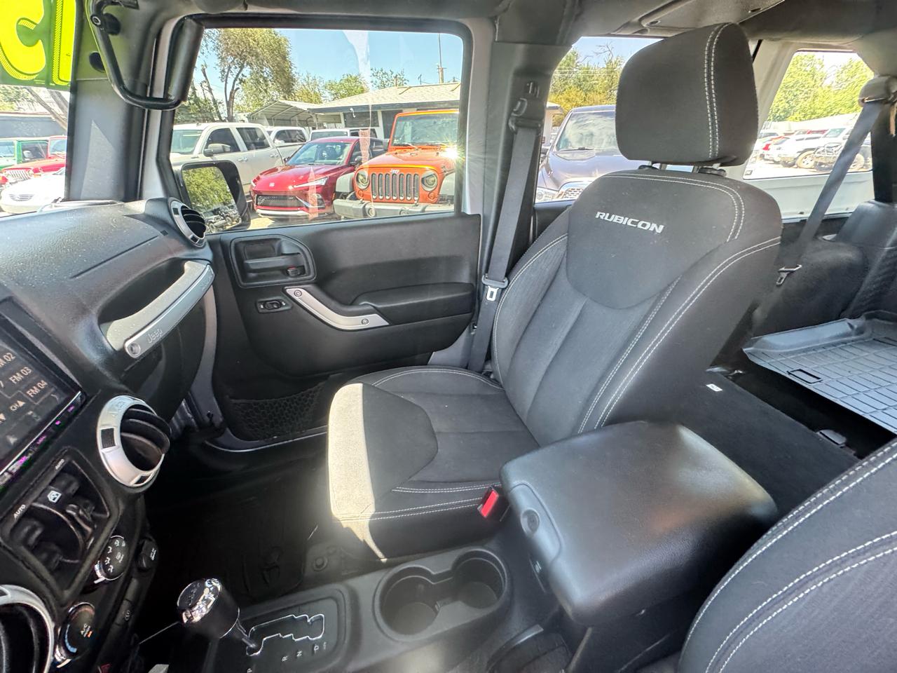 Jeep Wrangler Unlimited Rubicon 4WD 2015