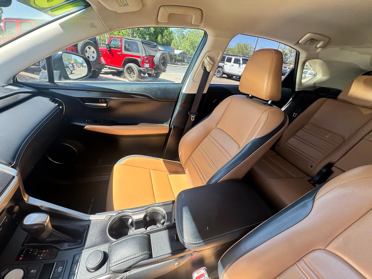 Lexus NX 200t FWD 2016