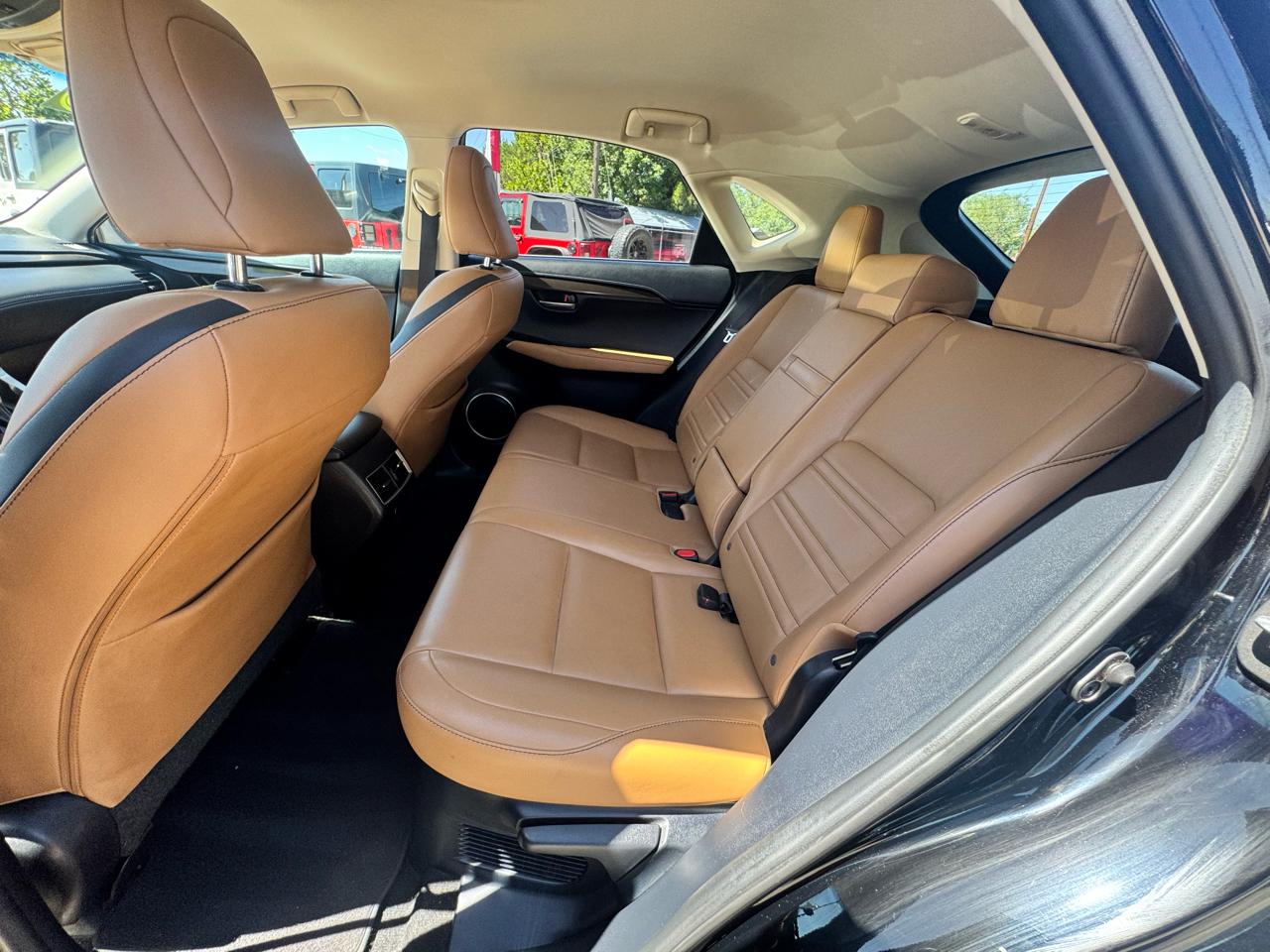 Lexus NX 200t FWD 2016
