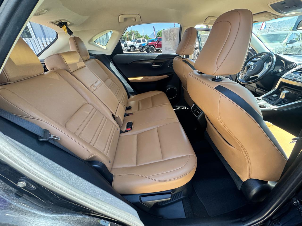 Lexus NX 200t FWD 2016
