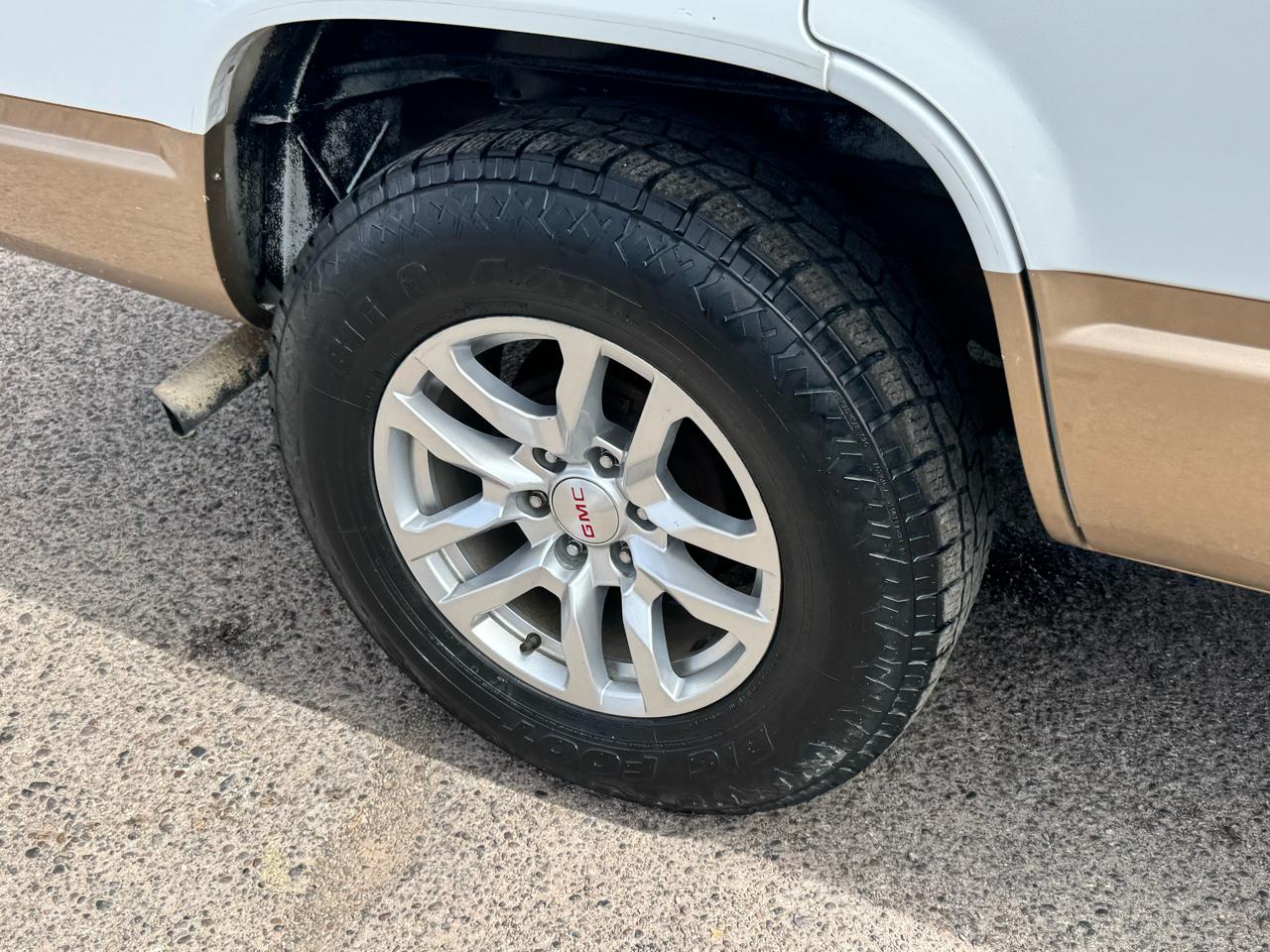 GMC Yukon SLE 4WD 1999