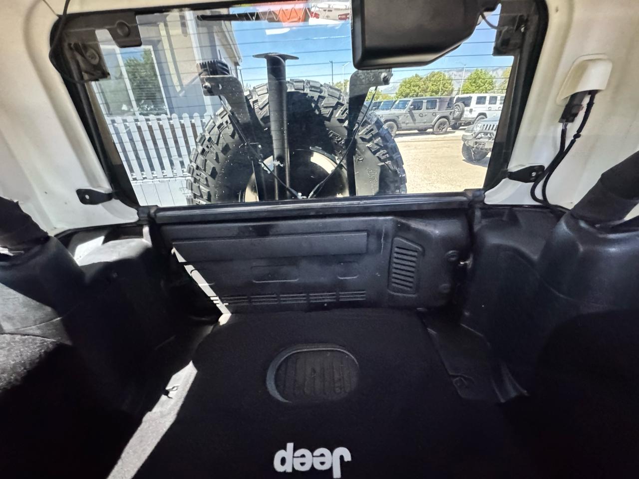 Jeep Wrangler Unlimited Rubicon 4WD 2015