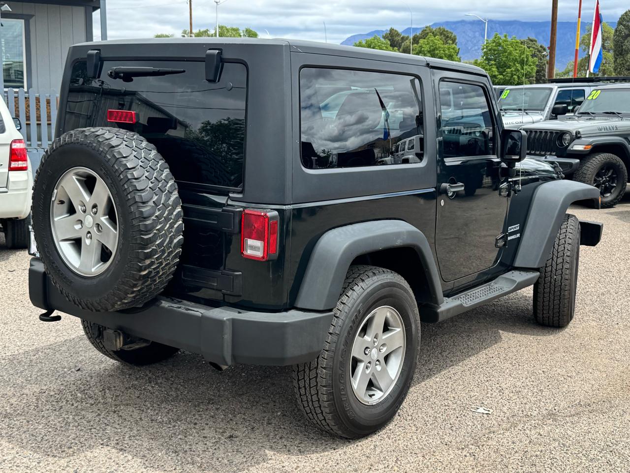 Jeep Wrangler Sport 4WD 2012