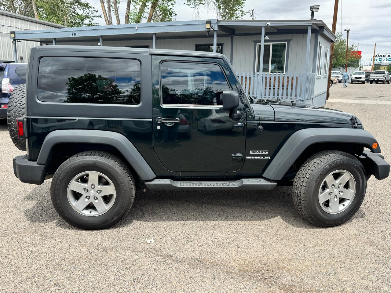 Jeep Wrangler Sport 4WD 2012