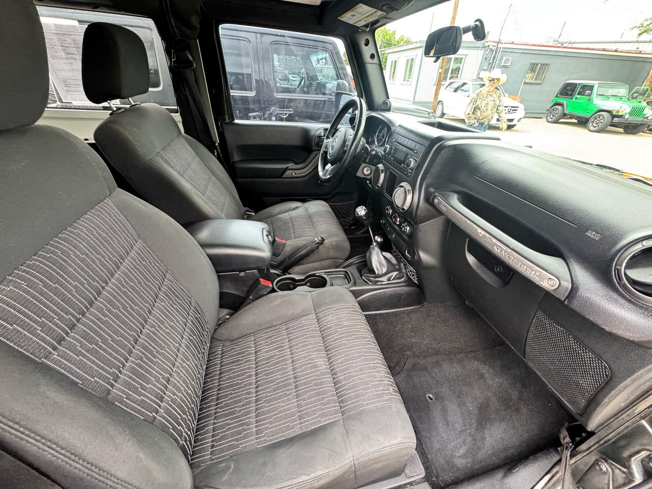 Jeep Wrangler Sport 4WD 2012