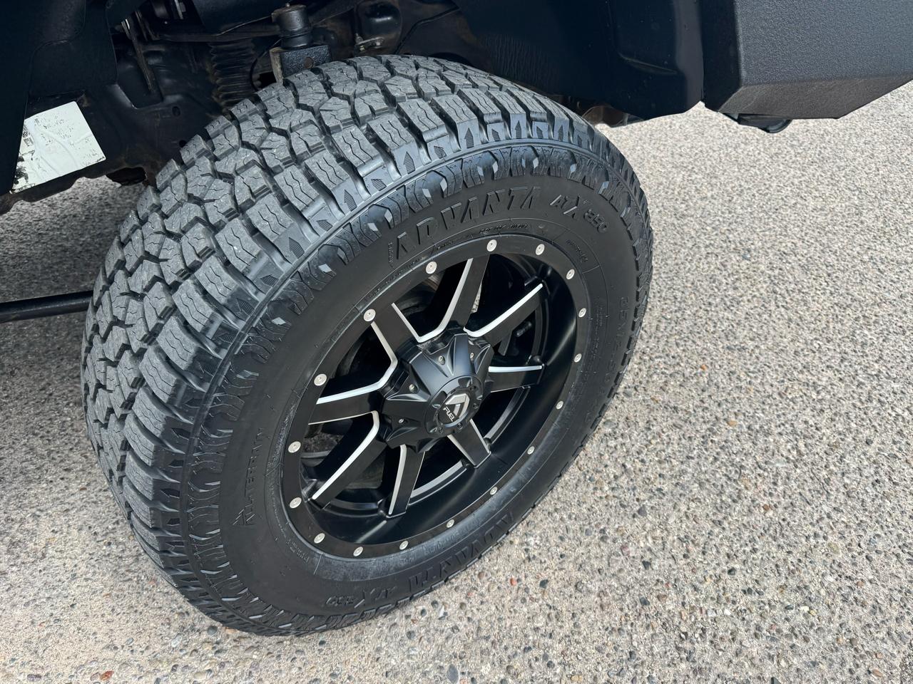 Chevrolet Silverado 2500HD LT Crew Cab 4WD 2013