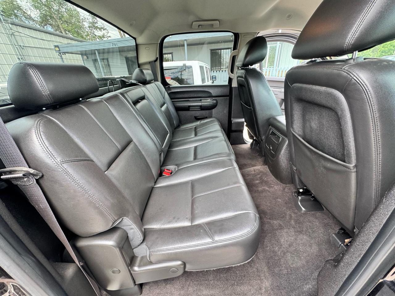 Chevrolet Silverado 2500HD LT Crew Cab 4WD 2013