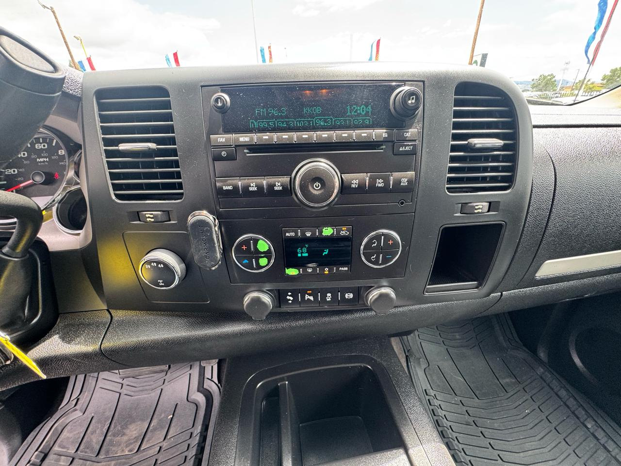 Chevrolet Silverado 2500HD LT Crew Cab 4WD 2013