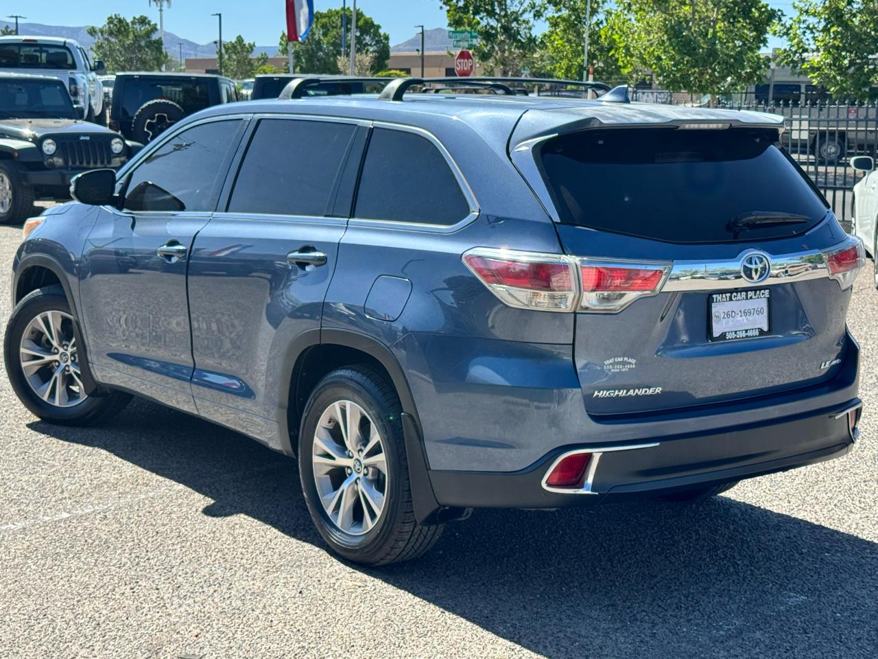 Toyota Highlander LE AWD V6 2016