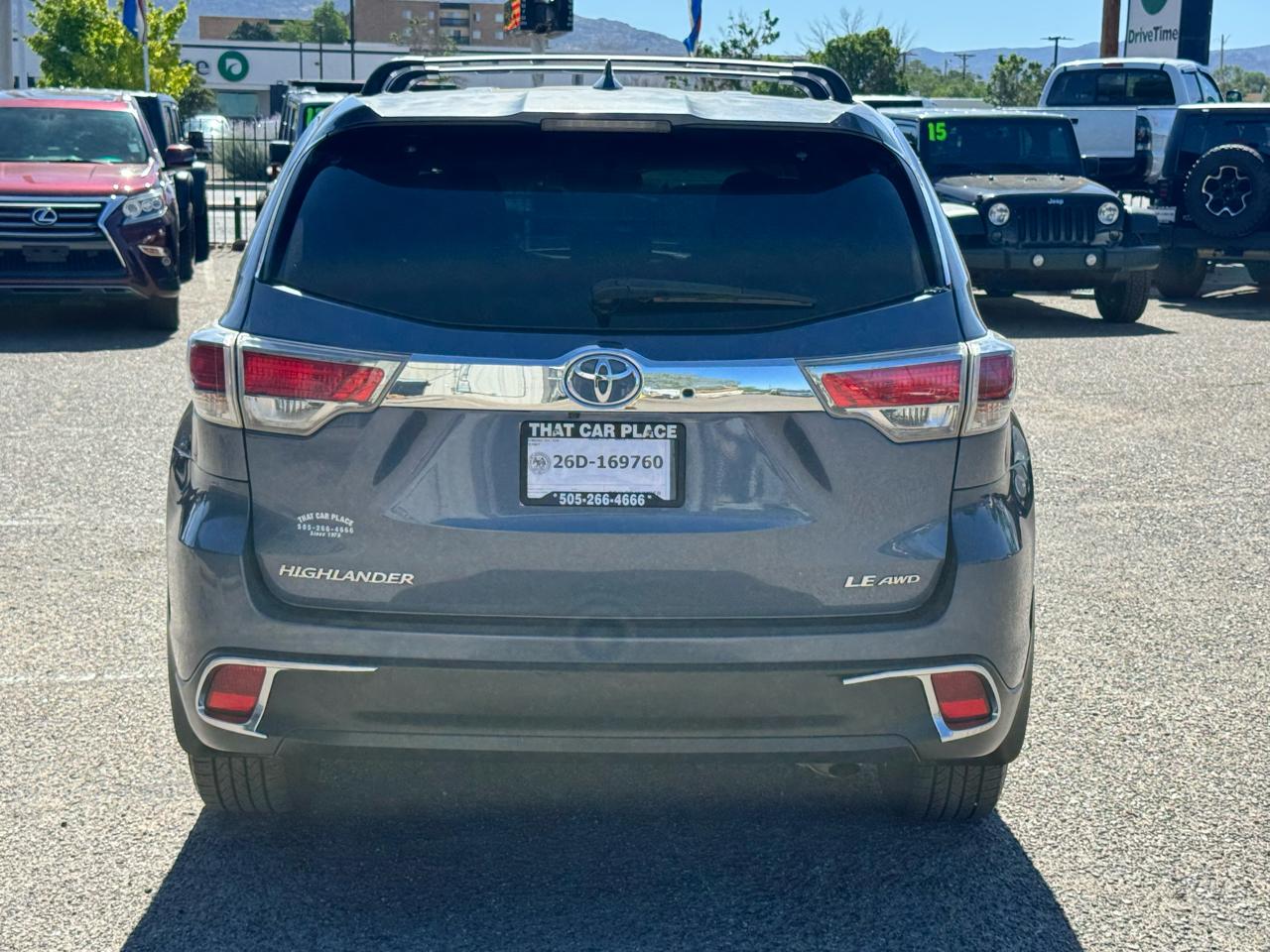 Toyota Highlander LE AWD V6 2016