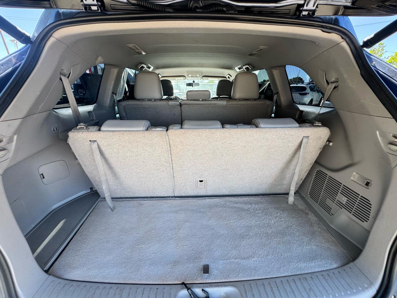 Toyota Highlander LE AWD V6 2016