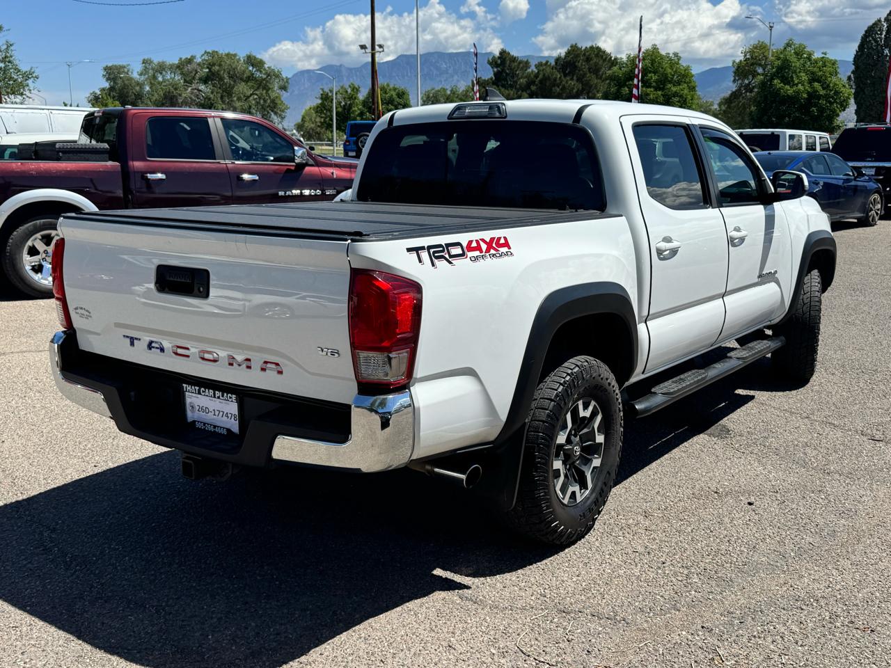 Toyota Tacoma SR5 Double Cab Long Bed V6 6AT 4WD 2017