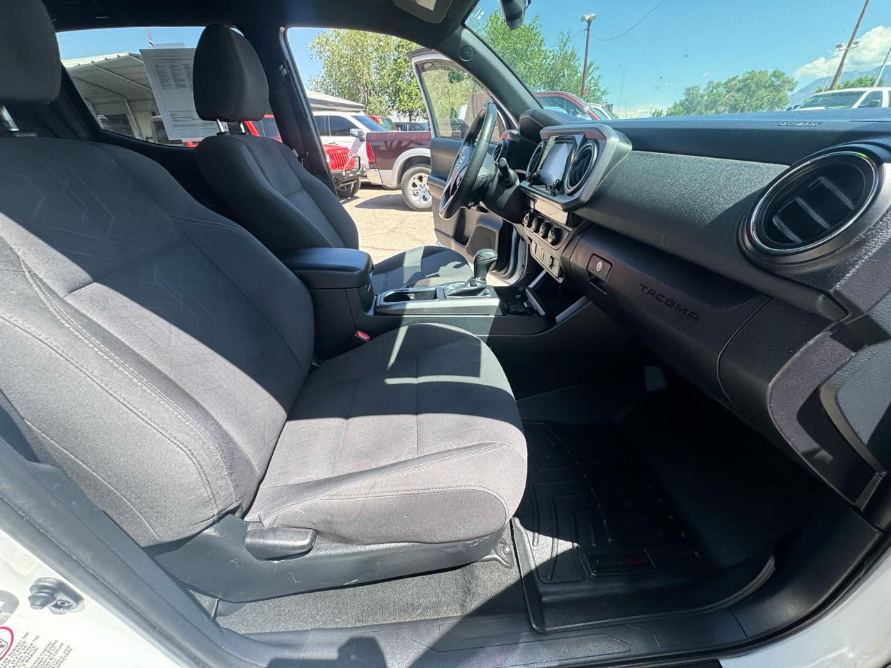 Toyota Tacoma SR5 Double Cab Long Bed V6 6AT 4WD 2017