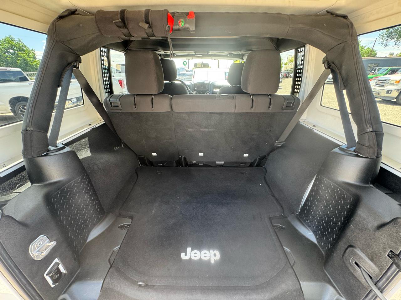 Jeep Wrangler Unlimited Sport 4WD 2015