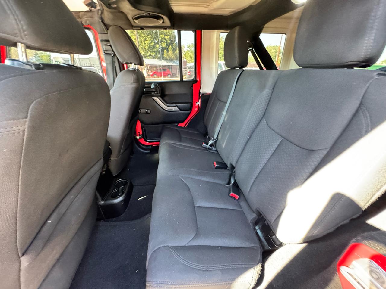 Jeep Wrangler Unlimited Sport 4WD 2013