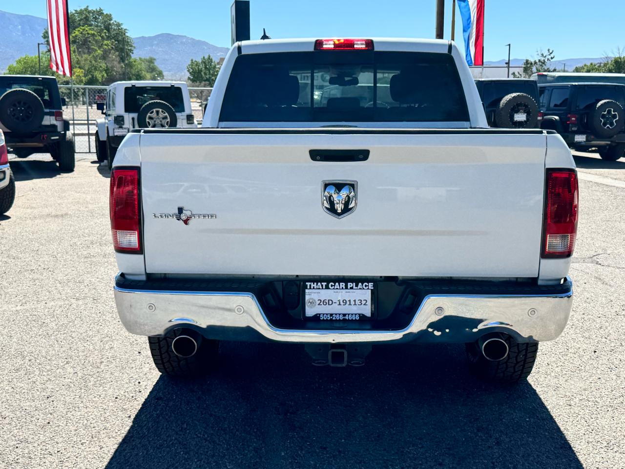 RAM 1500 Lone Star Crew Cab SB 2WD 2015