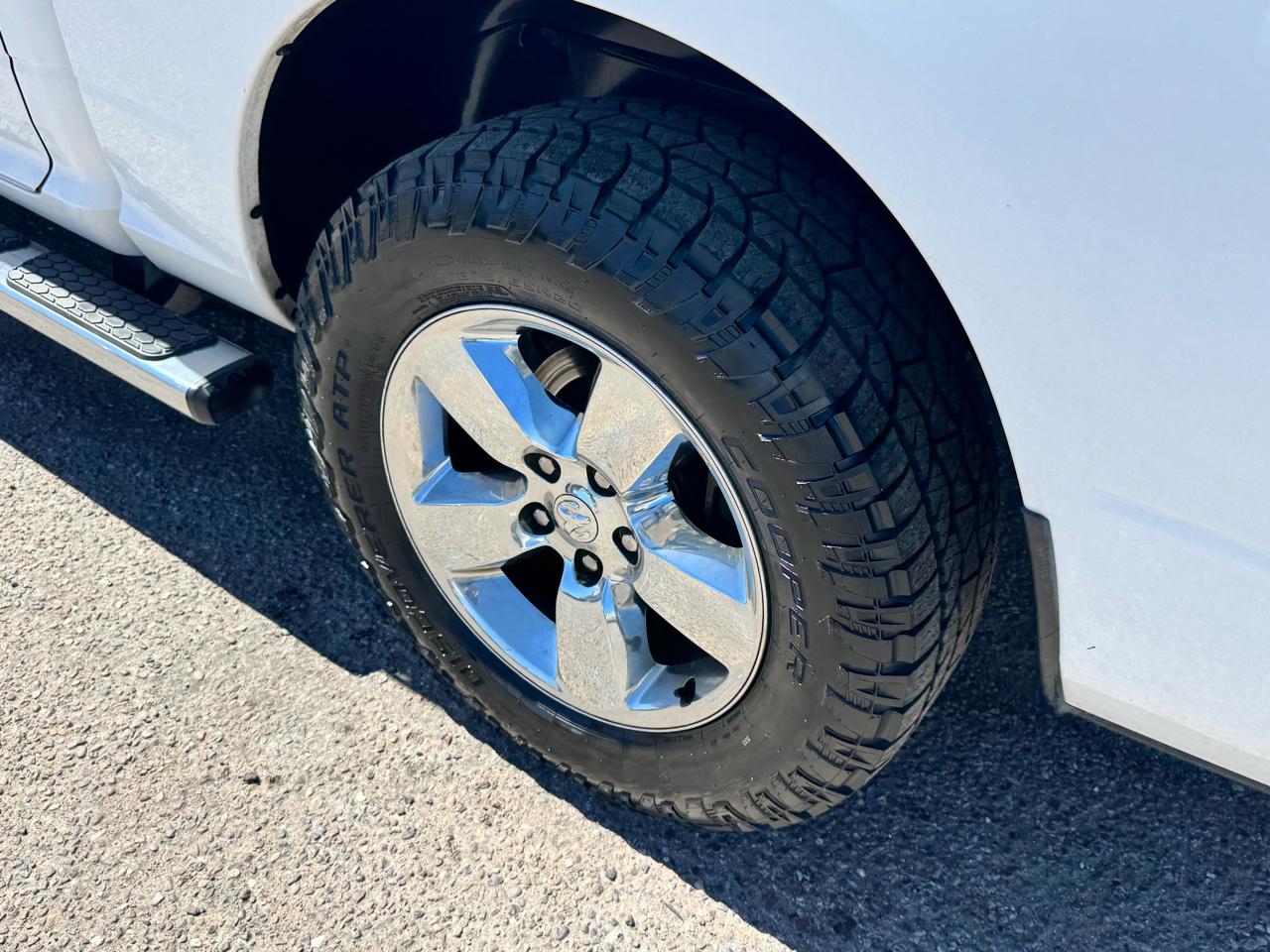 RAM 1500 Lone Star Crew Cab SB 2WD 2015