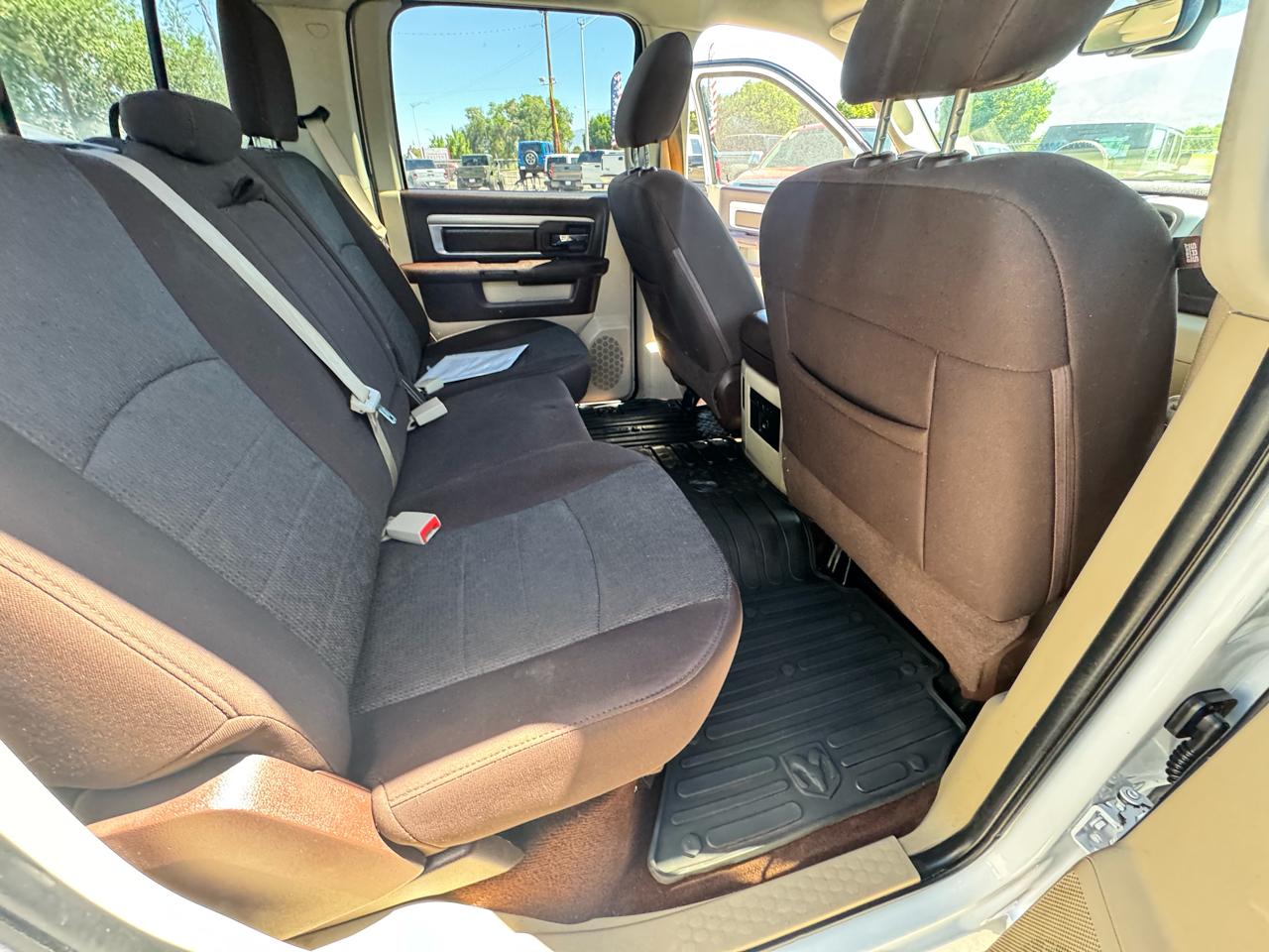 RAM 1500 Lone Star Crew Cab SB 2WD 2015