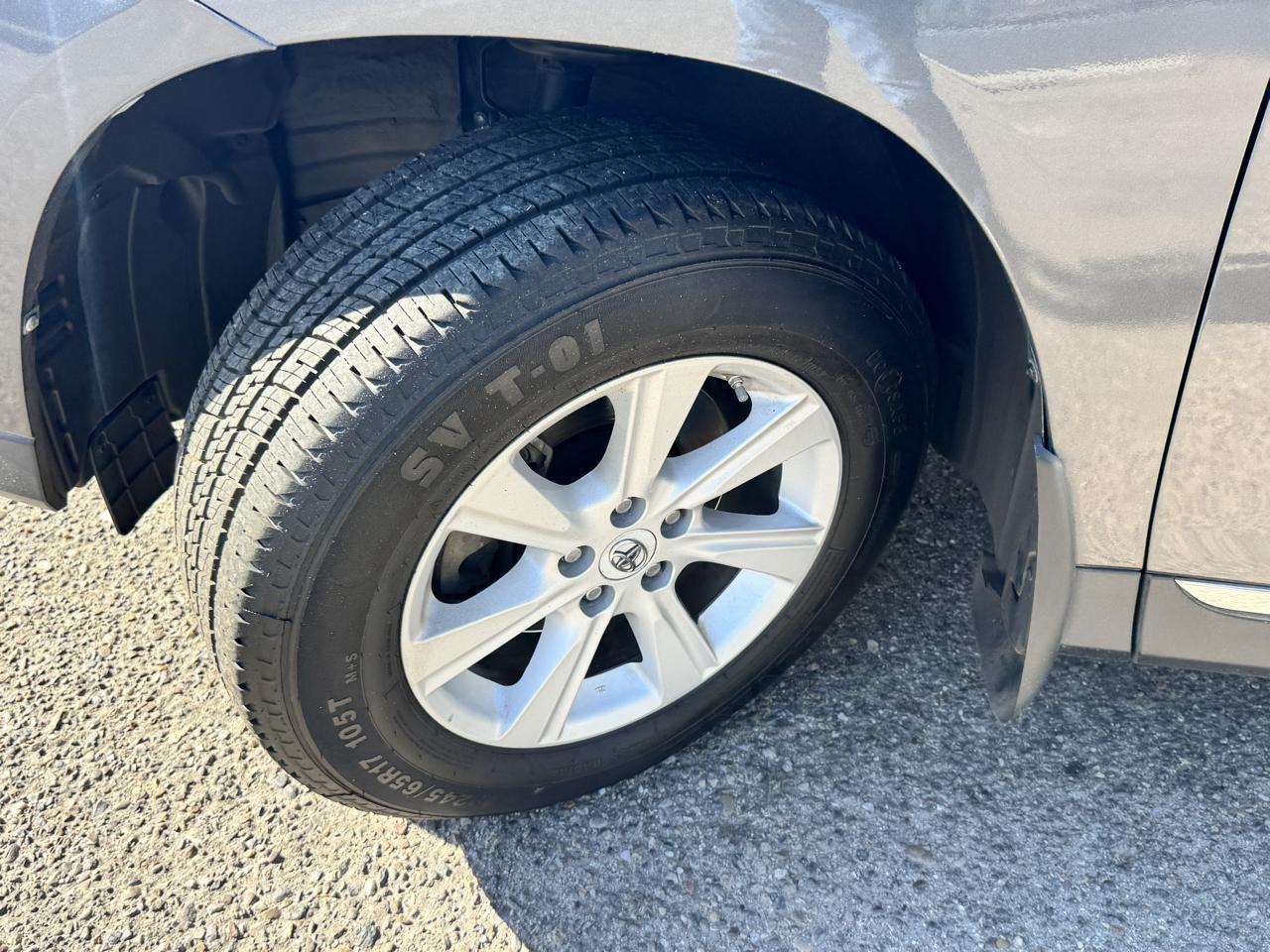 Toyota Highlander Base 2WD I4 2012