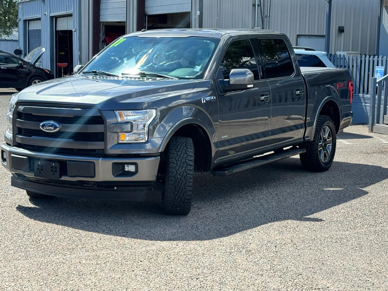 Ford F-150 Lariat SuperCrew 6.5-ft. Bed 4WD 2017