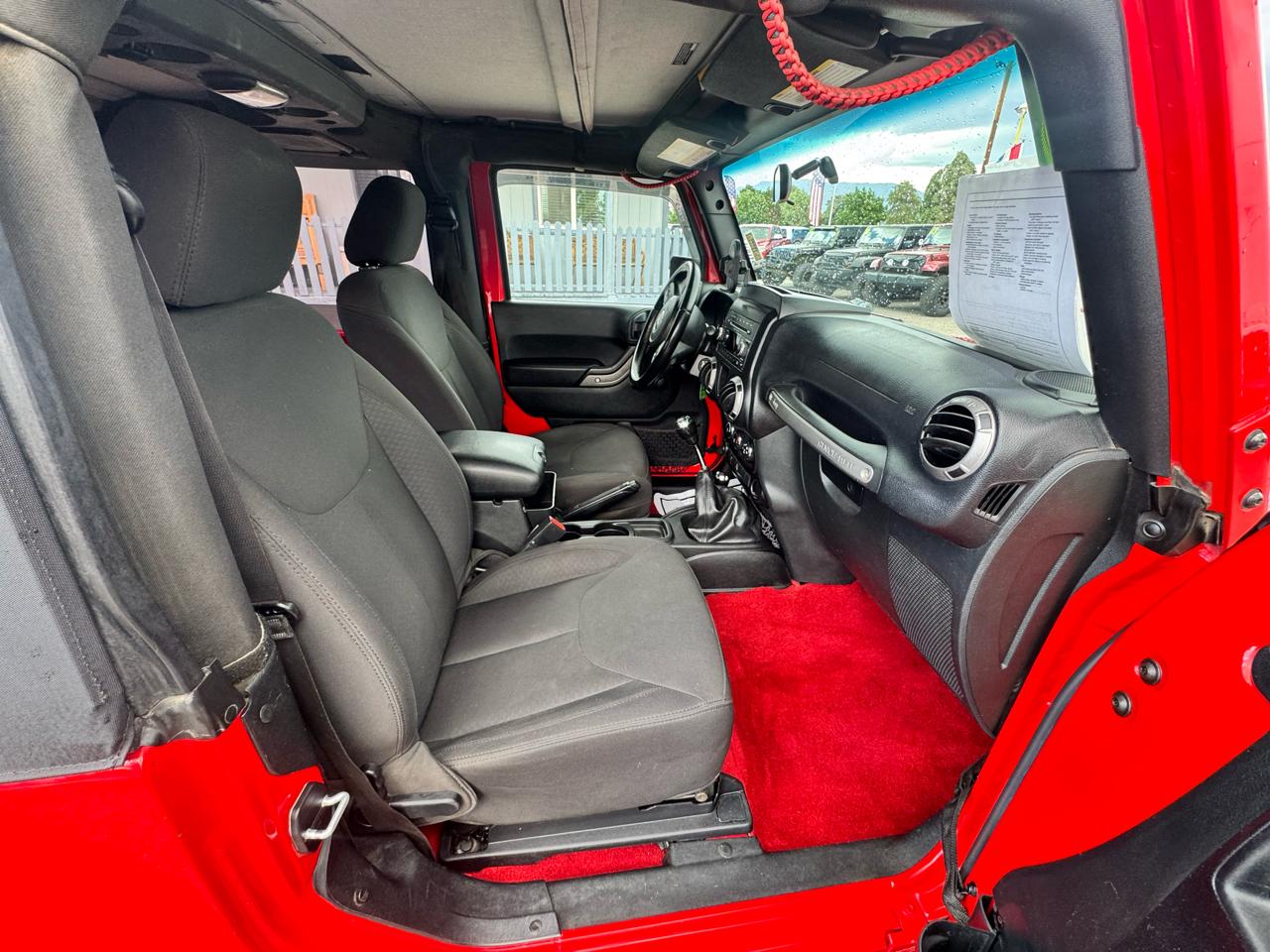 Jeep Wrangler Sport 4WD 2016