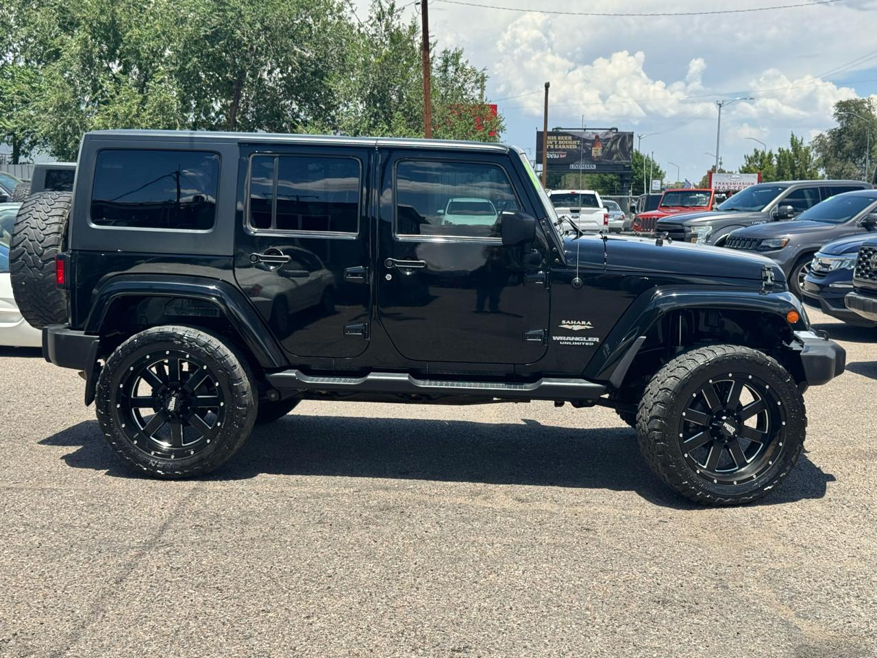 Jeep Wrangler Unlimited Sahara 4WD 2015