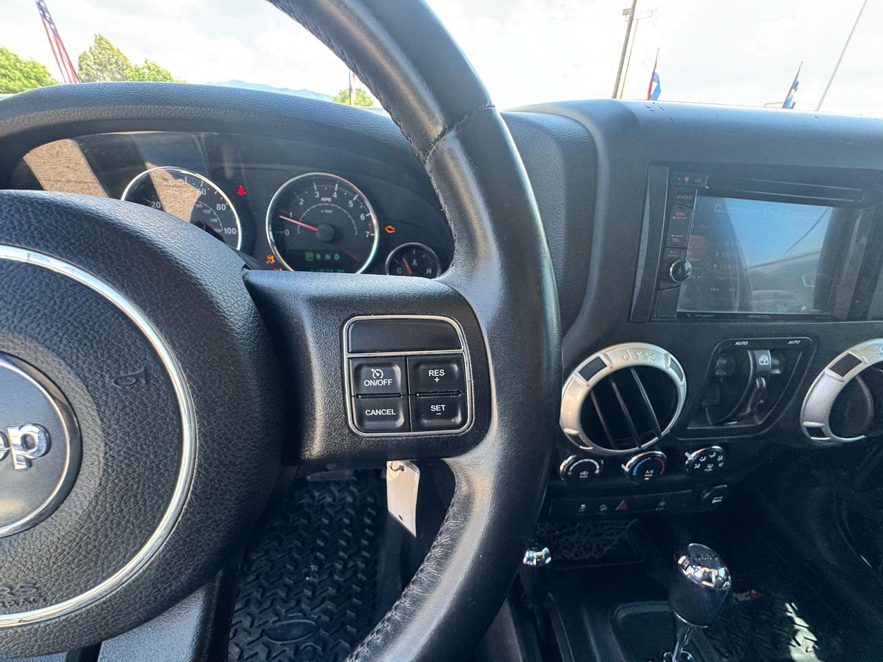 Jeep Wrangler Unlimited Sahara 4WD 2015