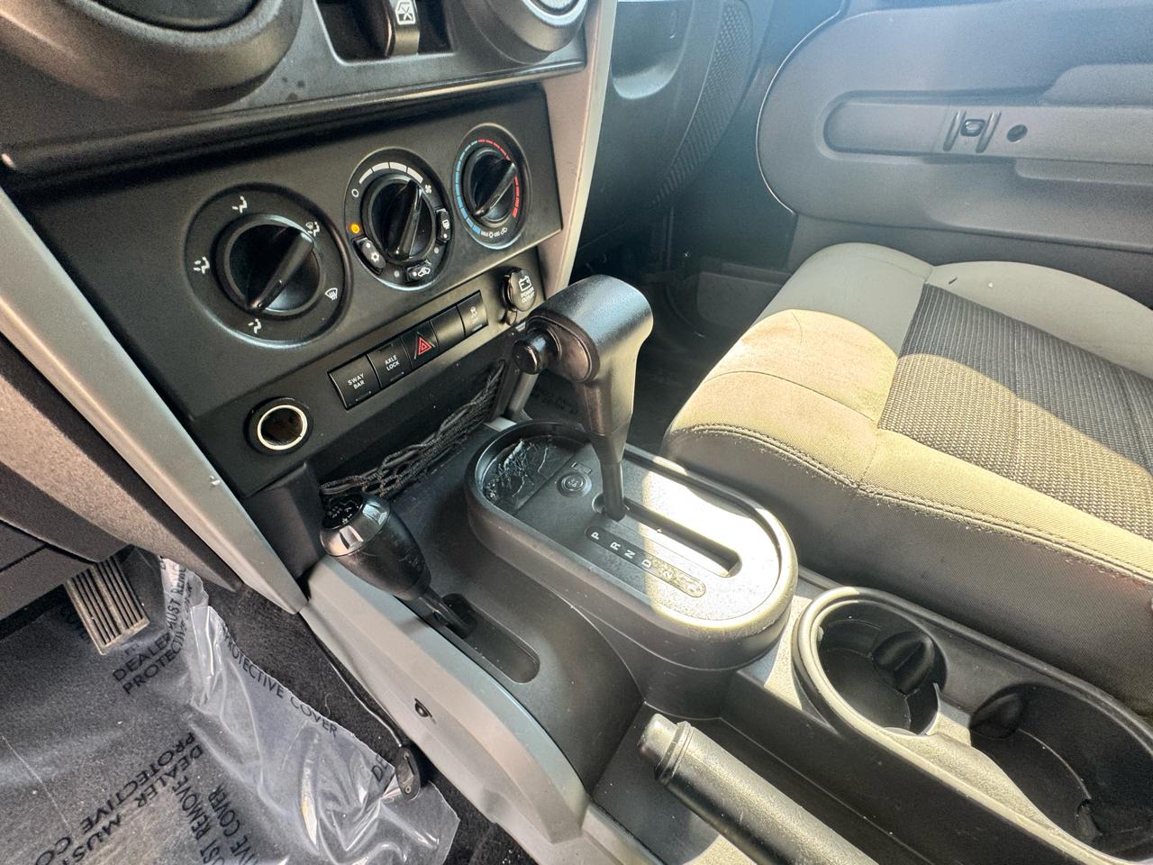 Jeep Wrangler Unlimited Rubicon 4WD 2010