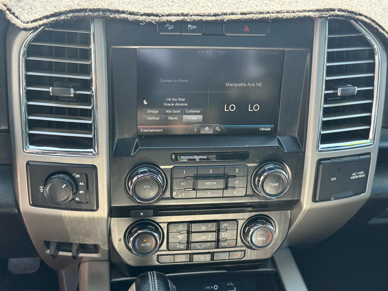 Ford F-150 XLT SuperCrew 6.5-ft. Bed 4WD 2015