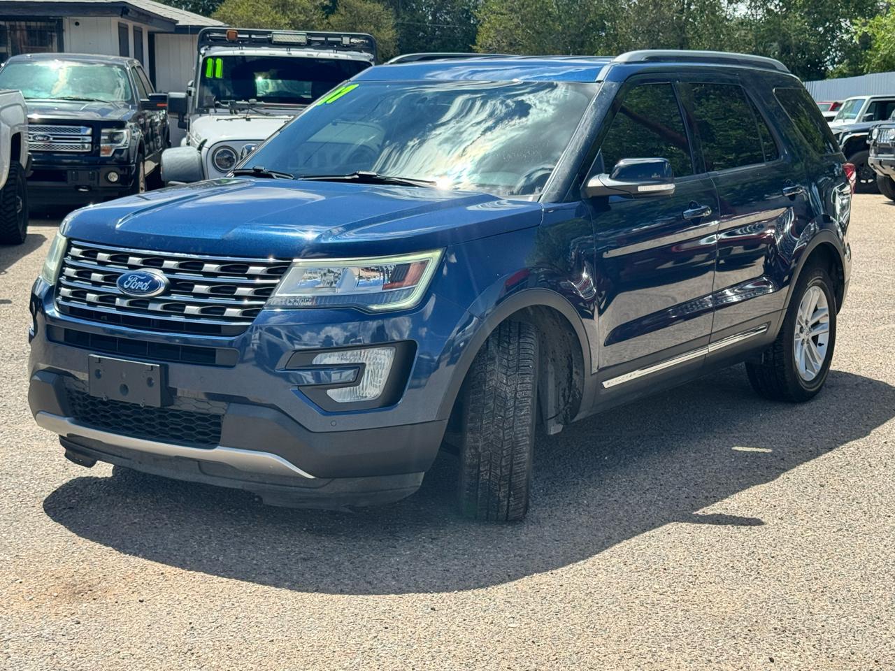Ford Explorer XLT FWD 2017
