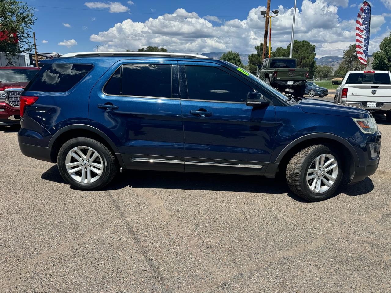 Ford Explorer XLT FWD 2017