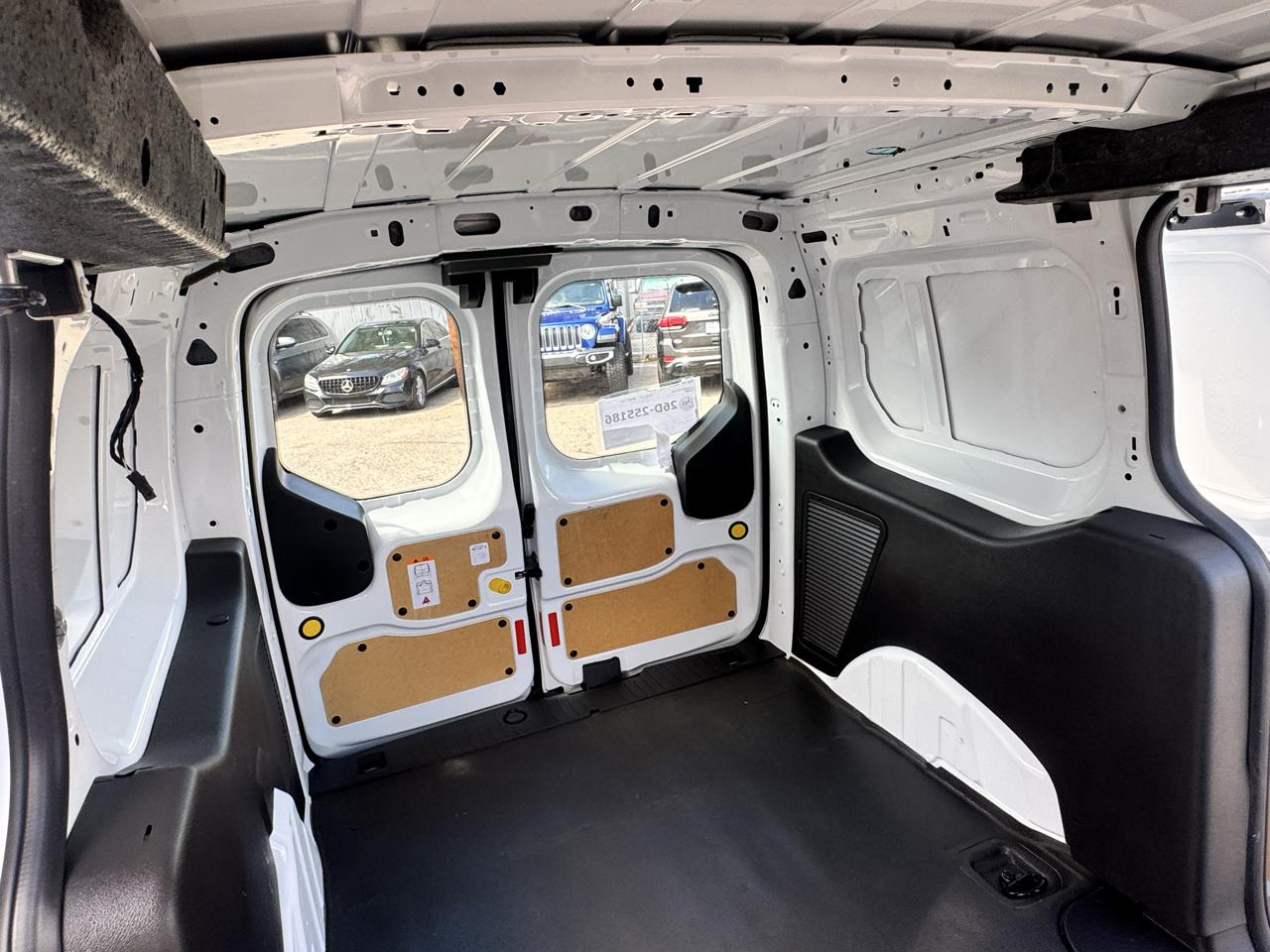 Ford Transit Connect Cargo Van XL LWB w/Rear 180 Degree Door 2016
