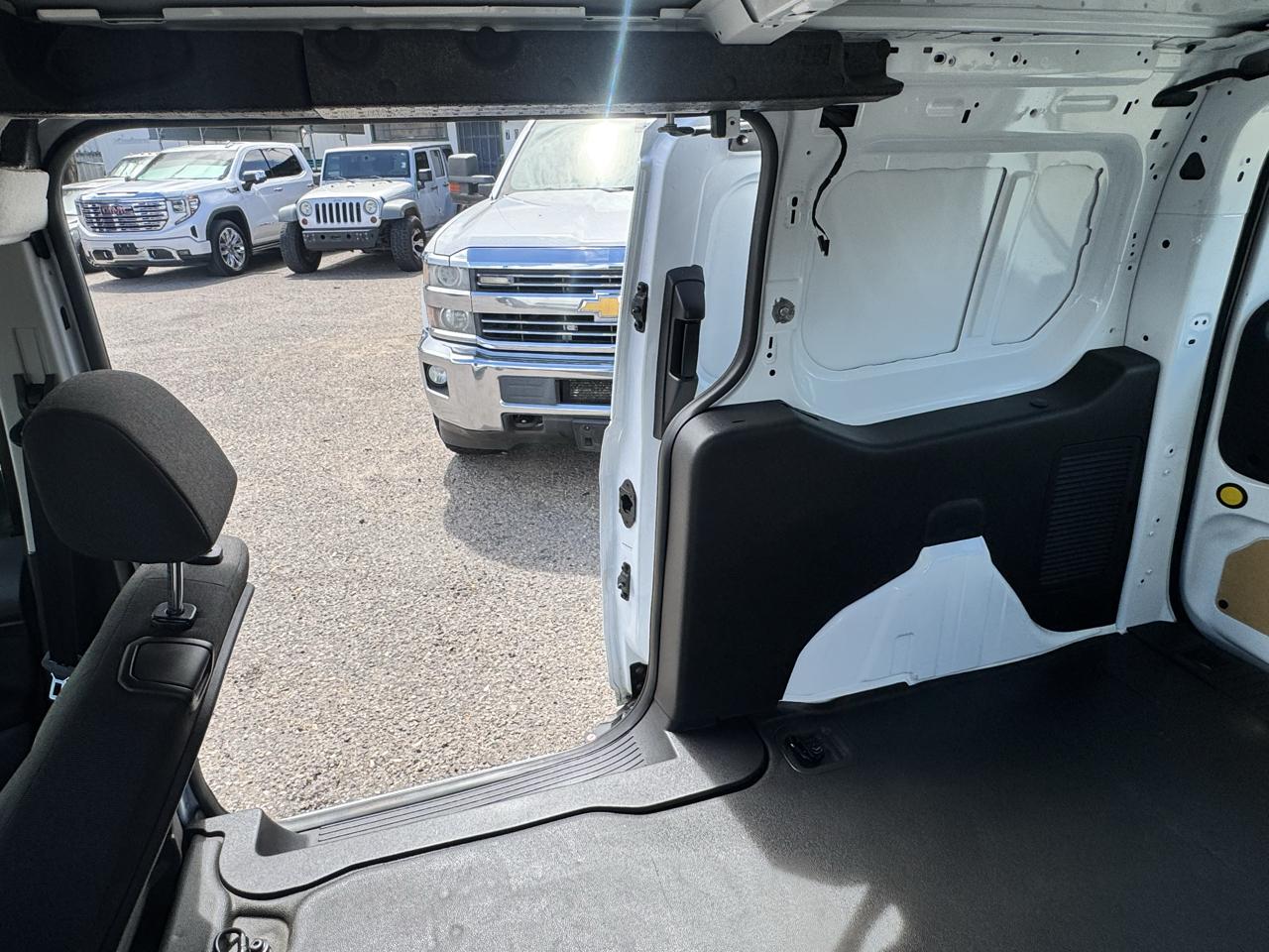 Ford Transit Connect Cargo Van XL LWB w/Rear 180 Degree Door 2016