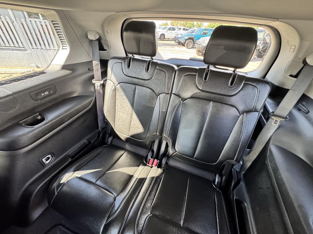 Jeep Grand Cherokee L Limited 4WD 2023