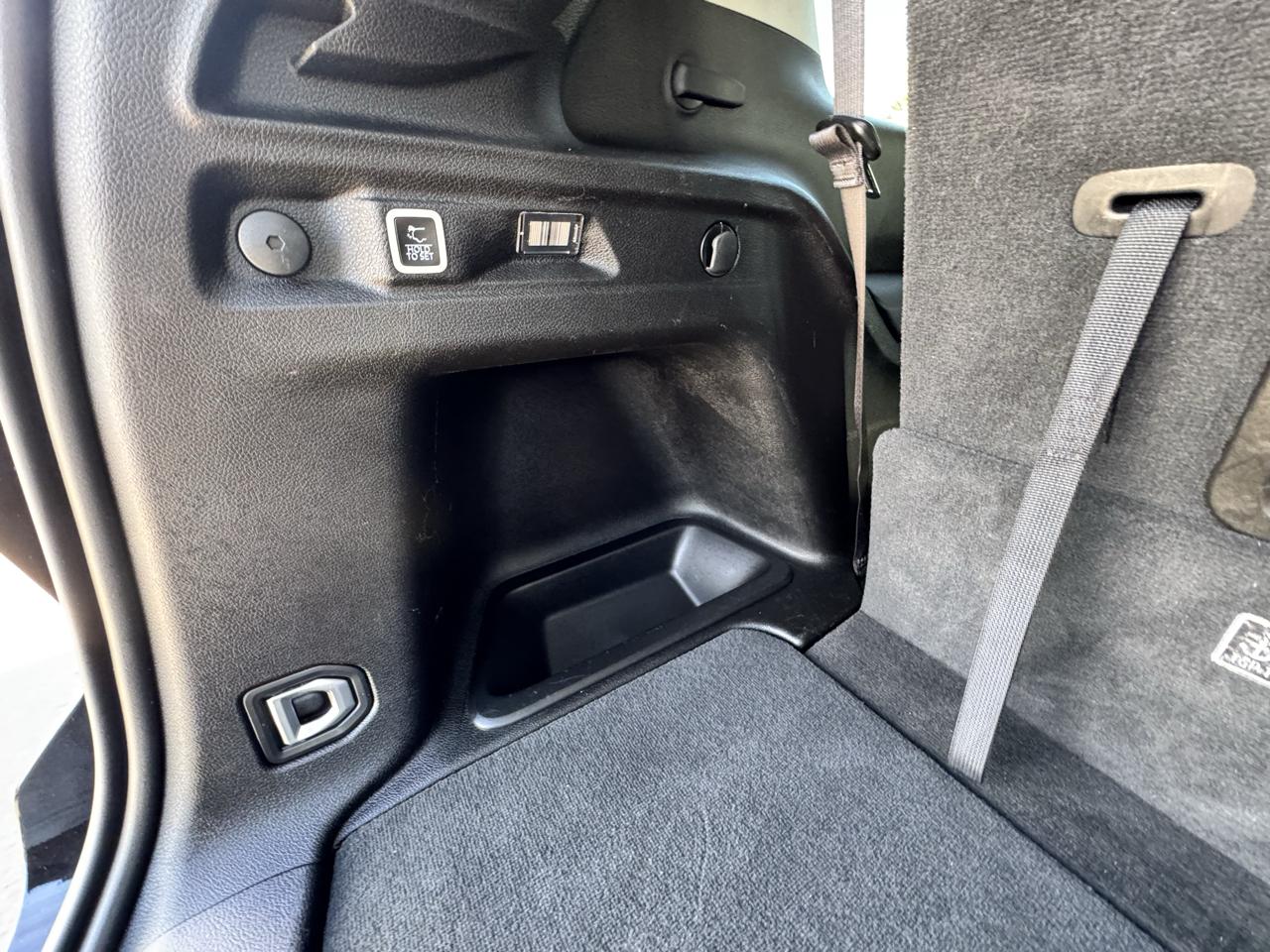 Jeep Grand Cherokee L Limited 4WD 2023