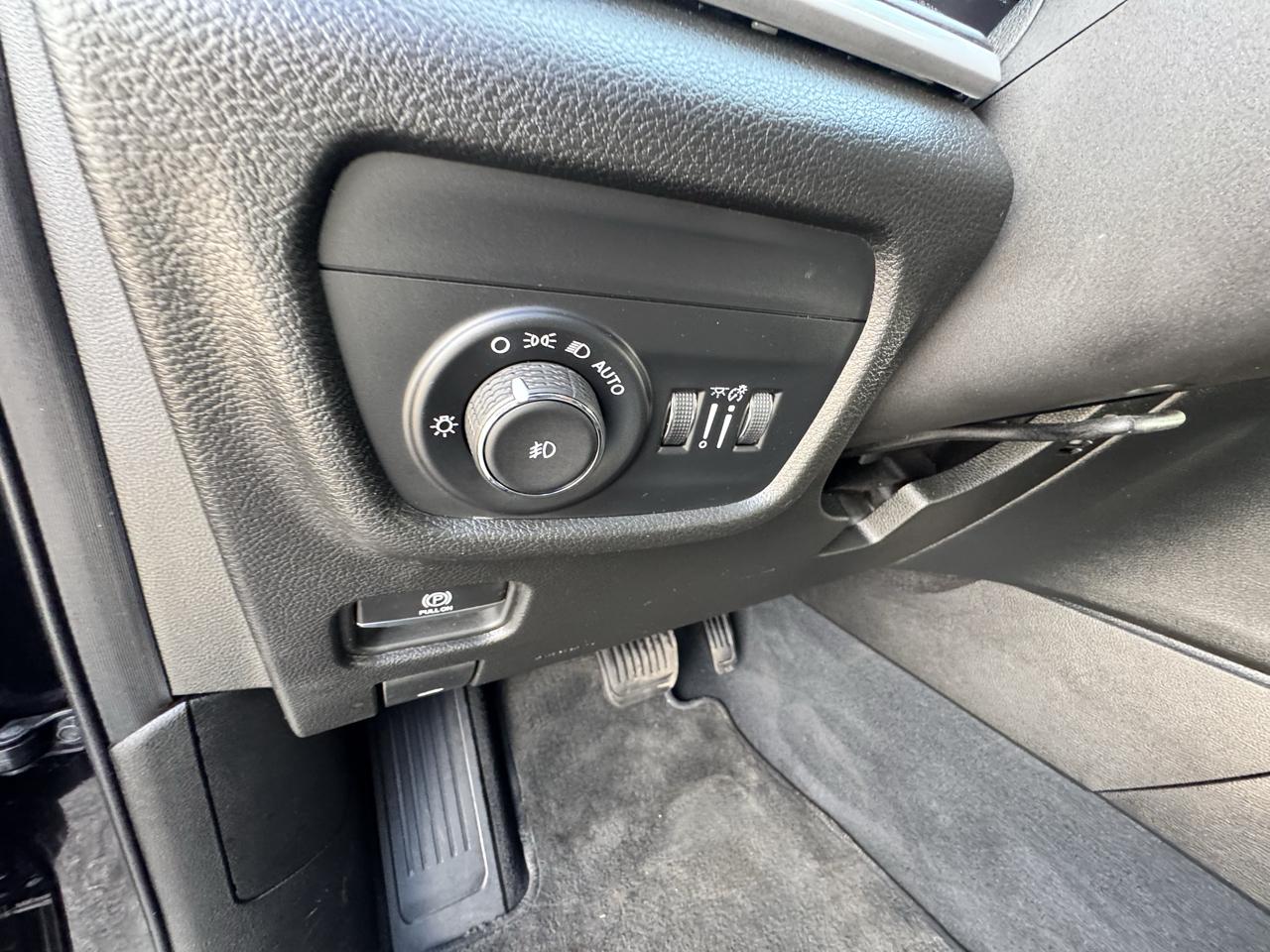 Jeep Grand Cherokee L Limited 4WD 2023