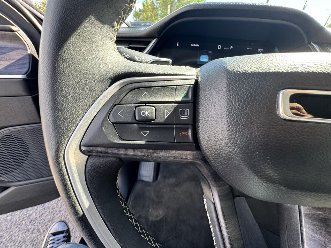 Jeep Grand Cherokee L Limited 4WD 2023