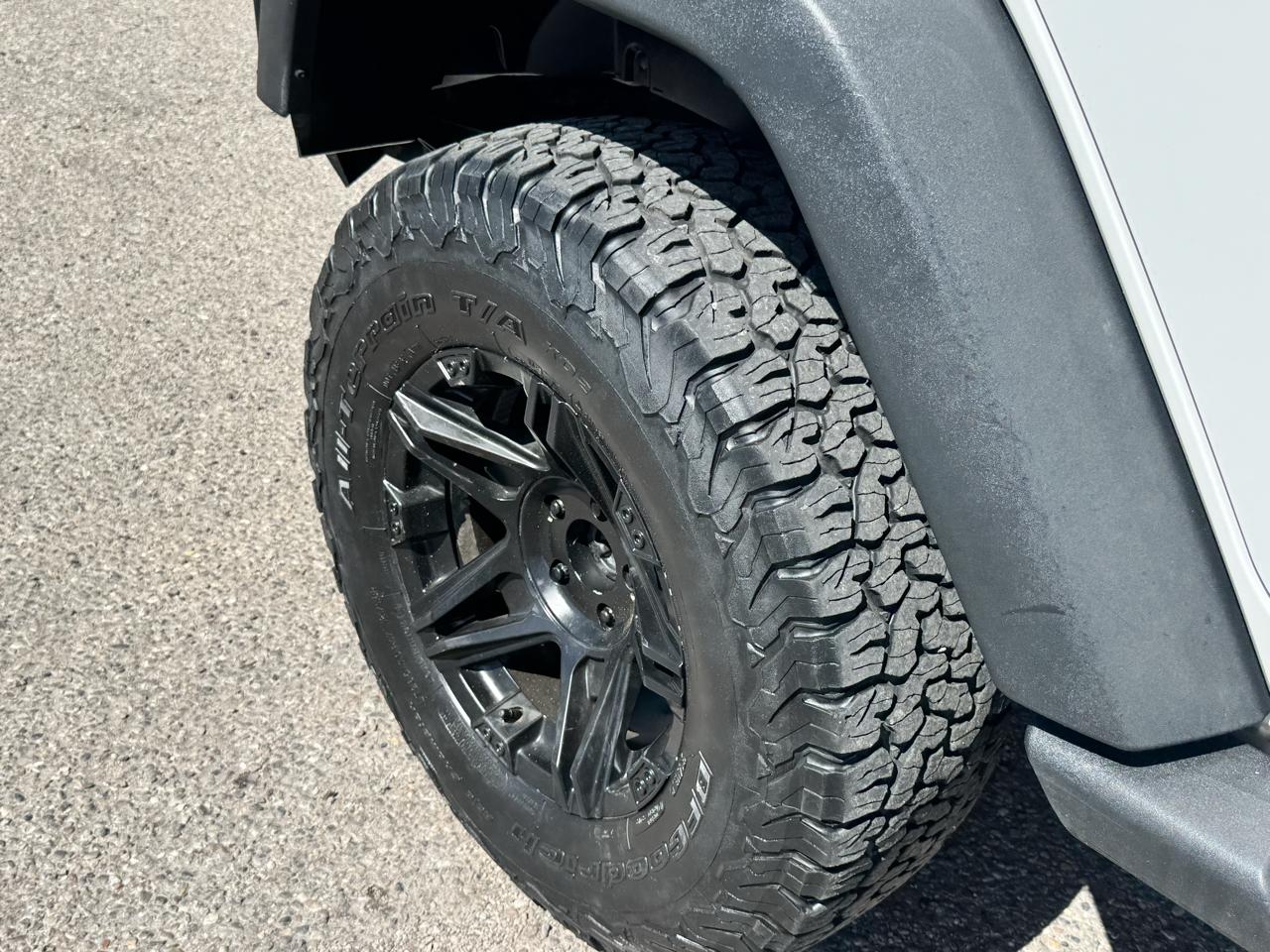 Jeep Wrangler Unlimited Rubicon 4WD 2011