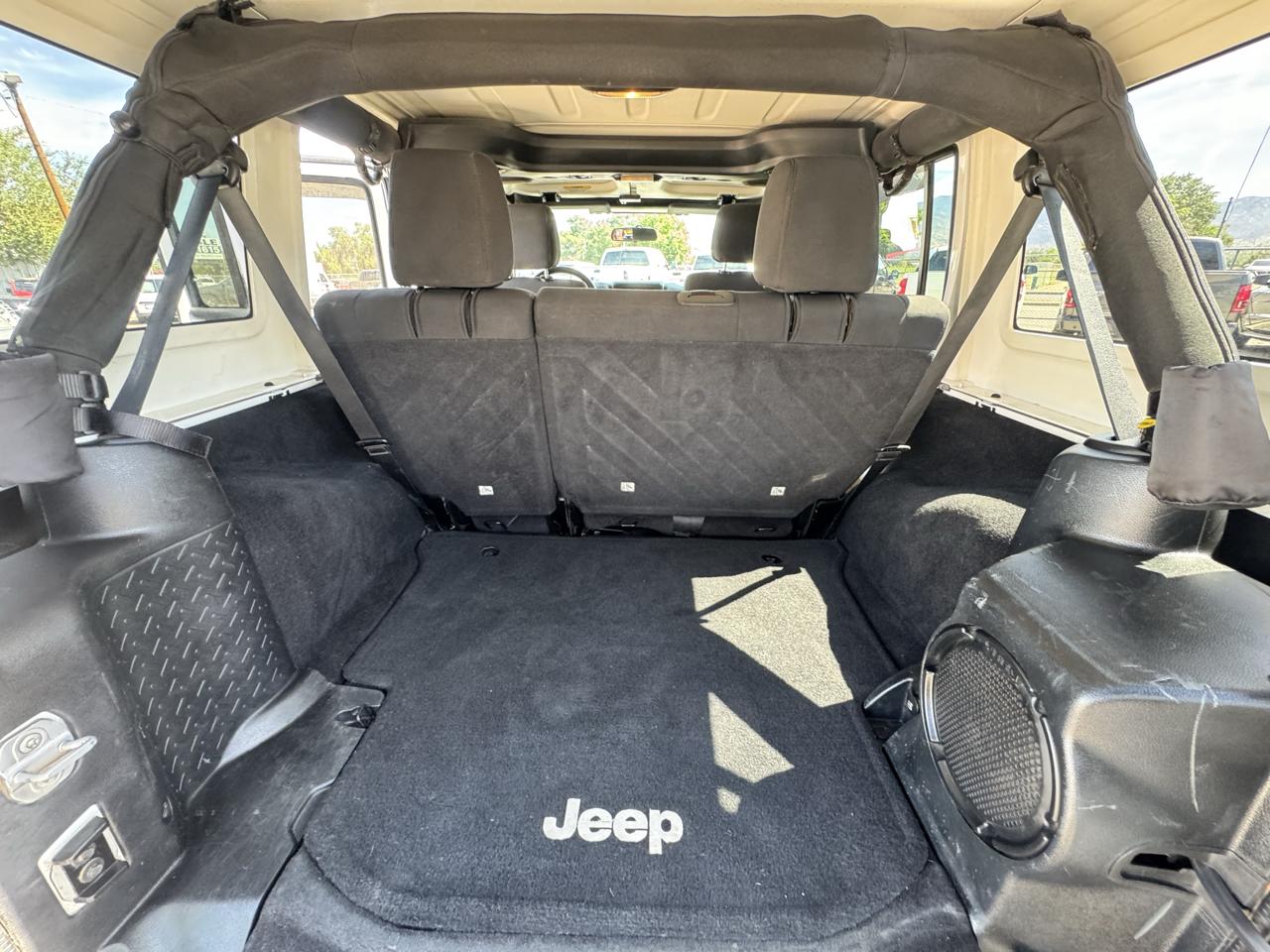 Jeep Wrangler Unlimited Rubicon 4WD 2011